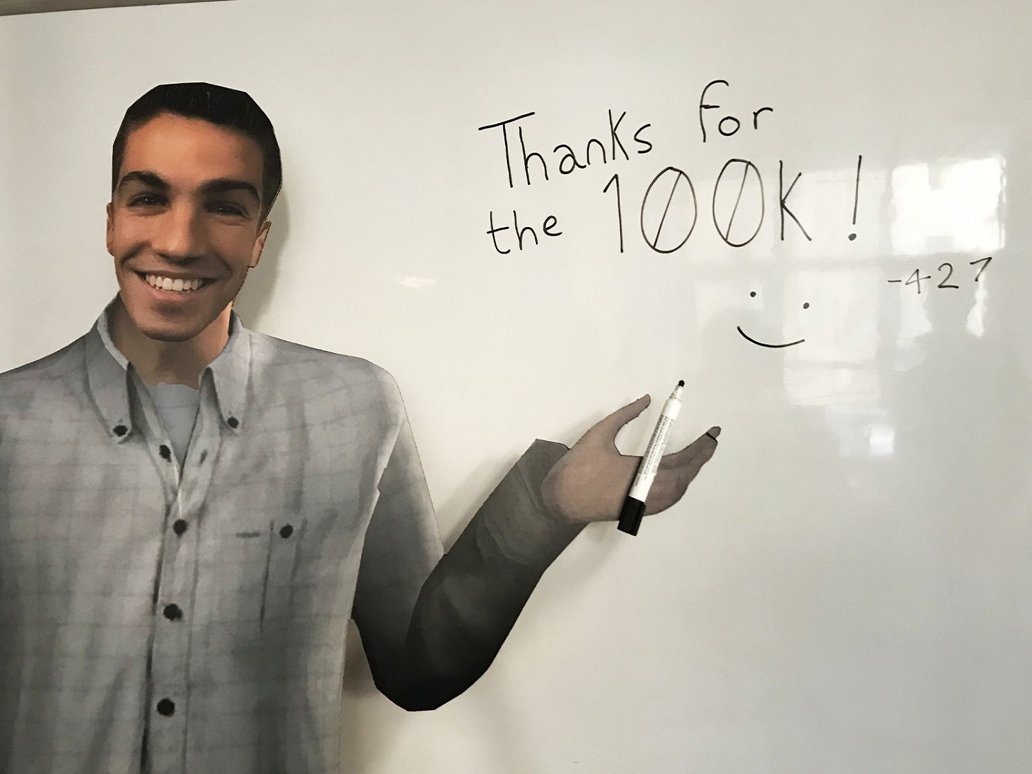 《史丹利的寓言終極豪華版》首日銷量突破10萬! 《史丹利的寓言終極豪華版》首日銷量突破10萬!