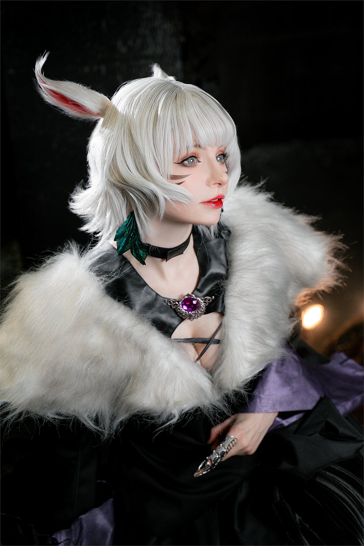 愛爾蘭小姐姐COS《原神》莫娜：黑絲網襪超正兔女郎！