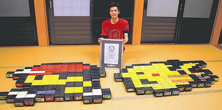 創世界紀錄!大佬用4256個FC卡帶打造巨大馬賽克畫 創世界紀錄!大佬用4256個FC卡帶打造巨大馬賽克畫