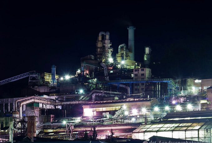 夜景神似《FF7》城市米德加 日本群馬冶煉廠上熱搜