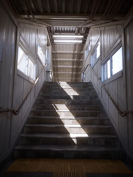 難以區分現實!大神使用虛幻5模擬日本富山縣火車站 難以區分現實!大神使用虛幻5模擬日本富山縣火車站