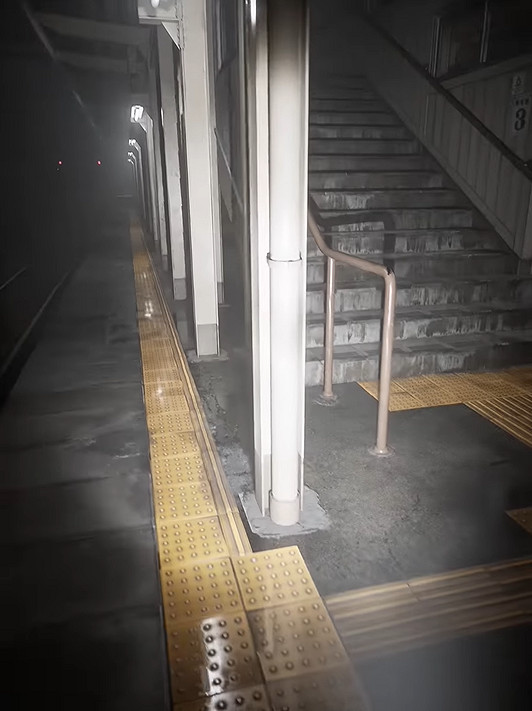 難以區分現實!大神使用虛幻5模擬日本富山縣火車站 難以區分現實!大神使用虛幻5模擬日本富山縣火車站