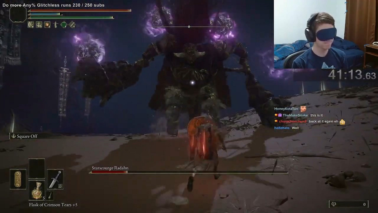 變態挑戰!大神蒙眼擊敗《艾爾登法環》碎星將軍拉塔恩 變態挑戰!大神蒙眼擊敗《艾爾登法環》碎星將軍拉塔恩