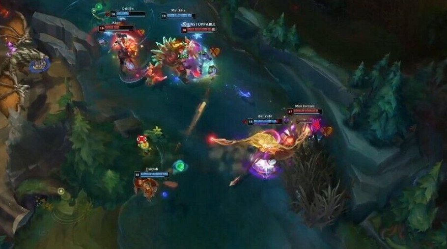 《英雄聯盟》曝虛空女皇實戰影片:多段位移 吸魂回血