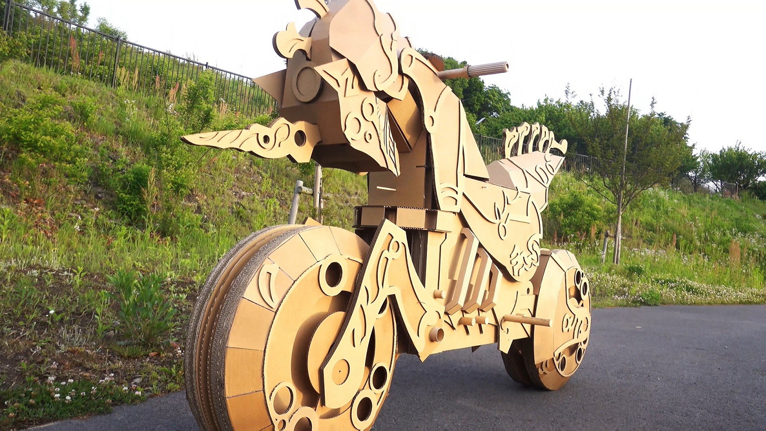 大神製作《塞爾達》大師摩托:戴頭盔了,很嚴謹! 大神製作《塞爾達》大師摩托:戴頭盔了,很嚴謹!