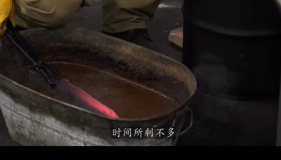 挖掘機和耶路撒冷後，是啥讓男人一看一整天？