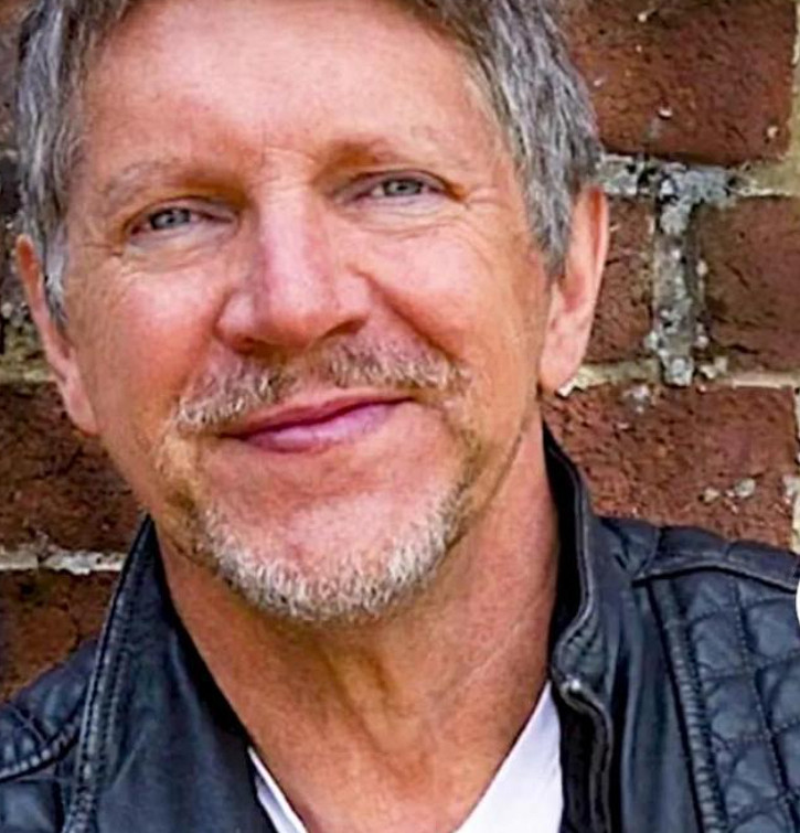 17年，他用“你也可以的”激勵了全世界的孩子們