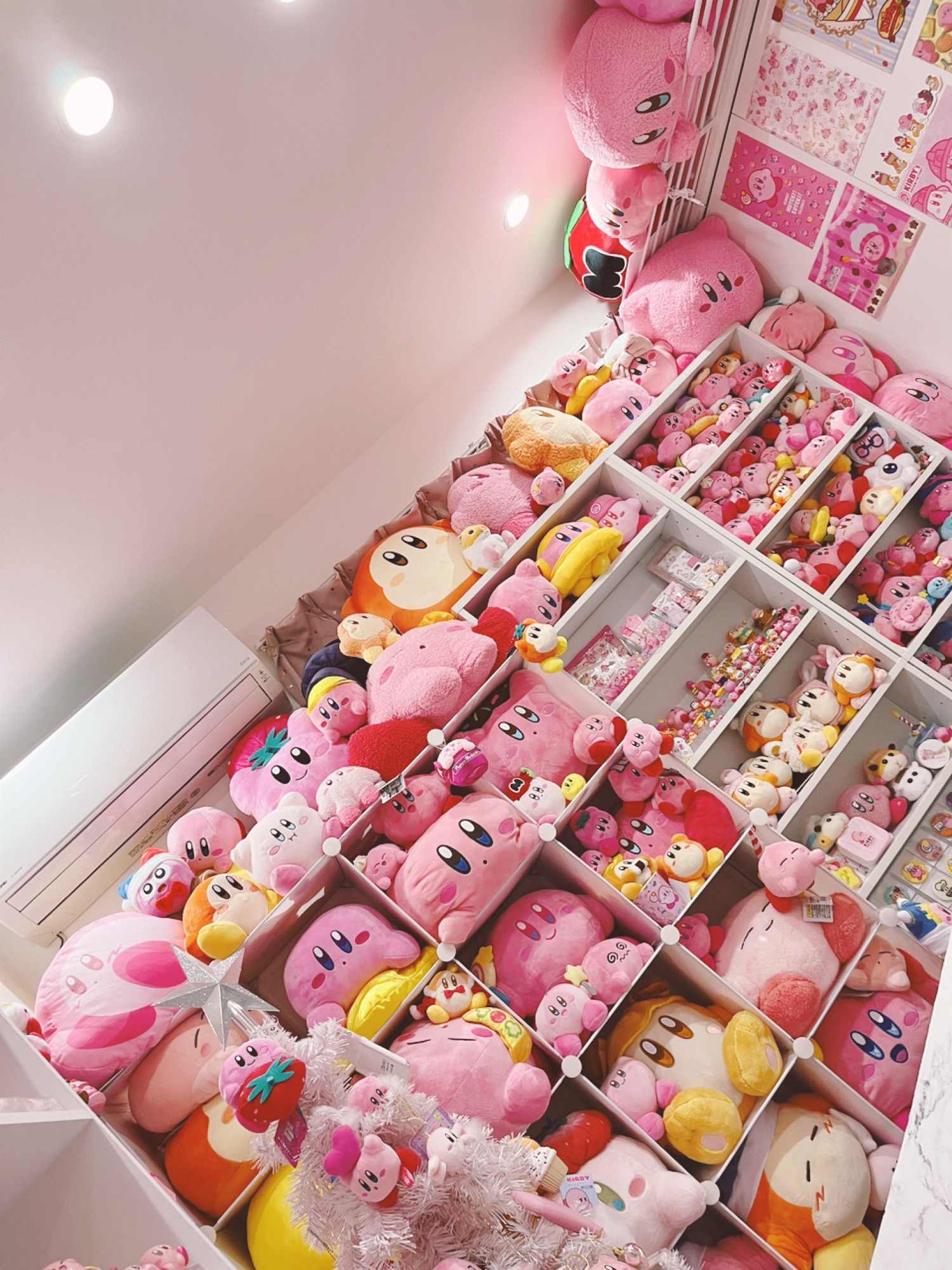 警惕粉色惡魔的入侵 星之卡比狂熱粉絲的周邊收藏秀