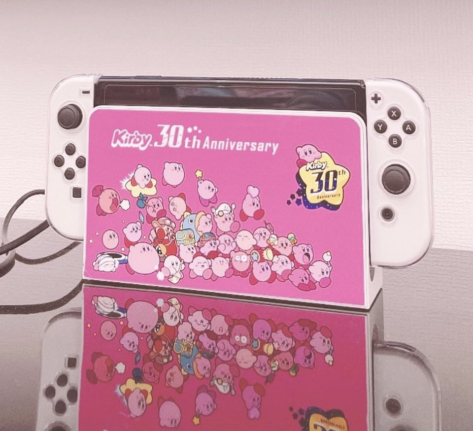 警惕粉色惡魔的入侵 星之卡比狂熱粉絲的周邊收藏秀