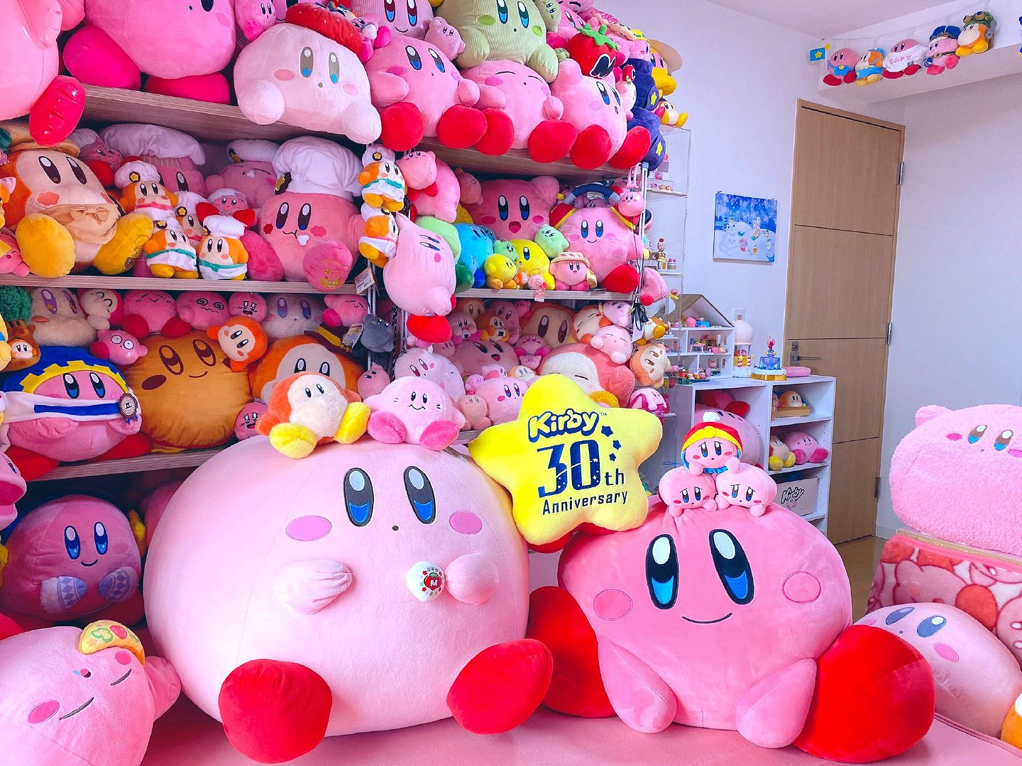 警惕粉色惡魔的入侵 星之卡比狂熱粉絲的周邊收藏秀