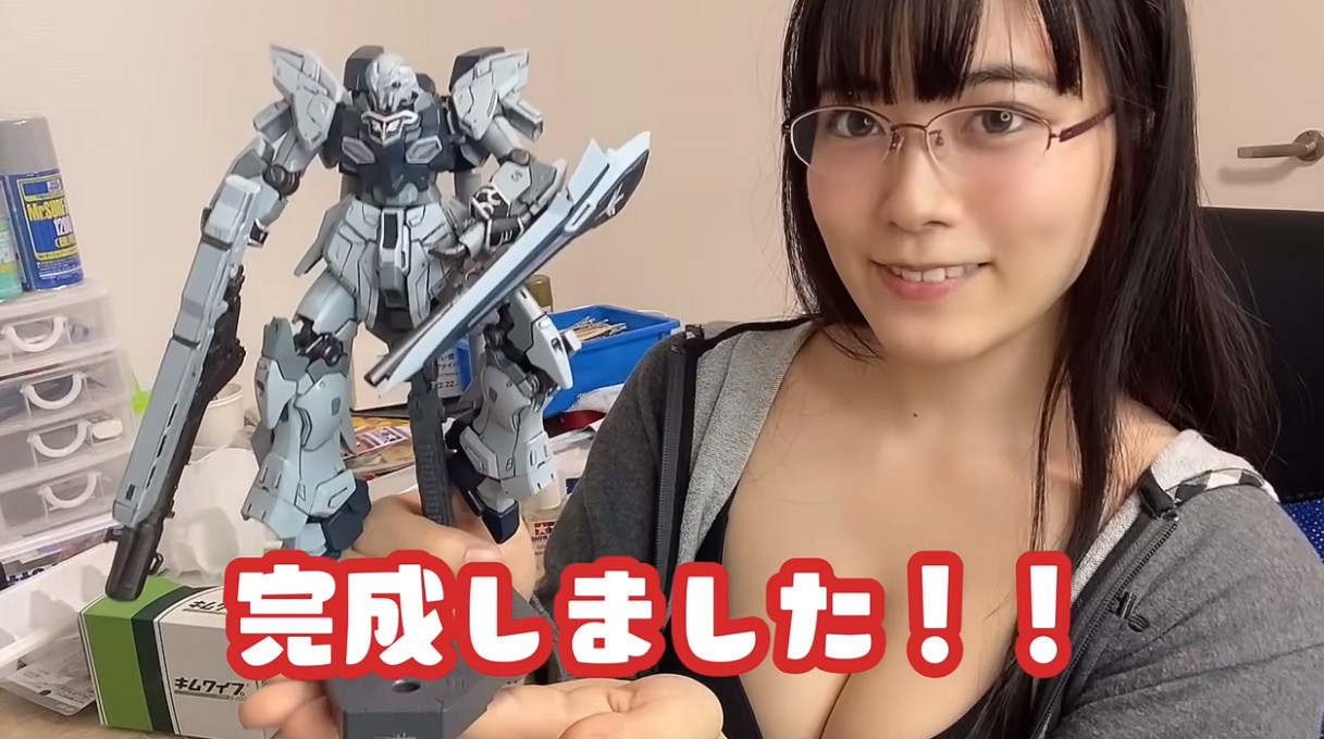 36G的“女菩薩”,也是高達模型製作大師 36G的“女菩薩”,也是高達模型製作大師