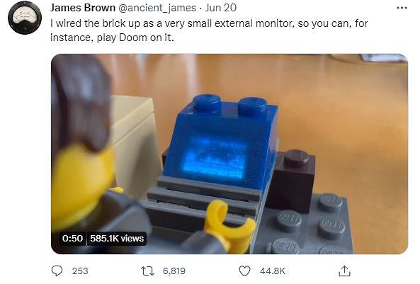 樂高小人玩上DOOM 飯製樂高零件微型電腦