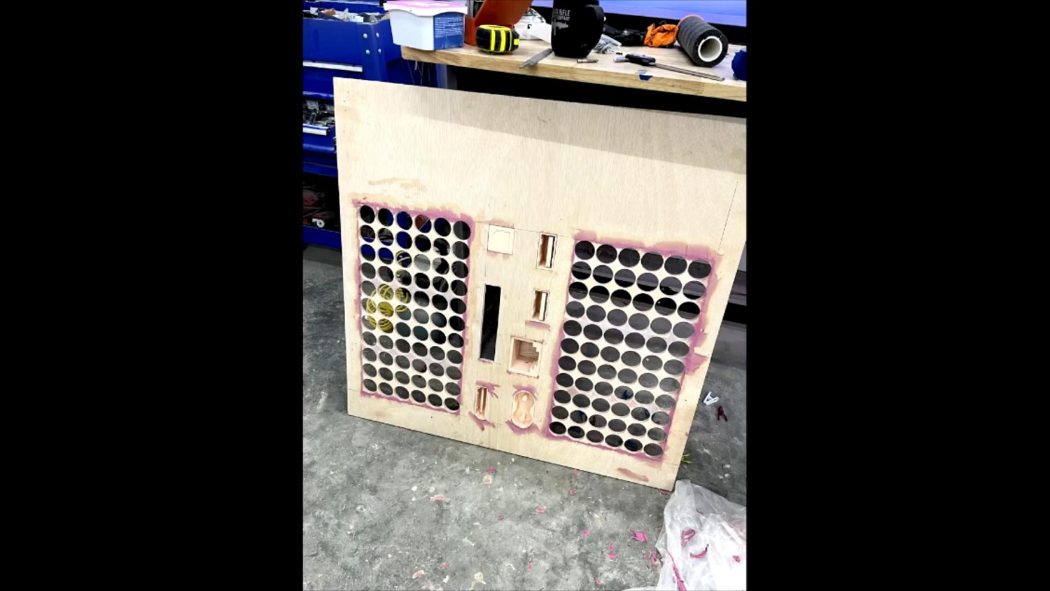 技術宅大神再出手!魔改"最大XSX主機":真冰箱主機! 技術宅大神再出手!魔改"最大XSX主機":真冰箱主機!