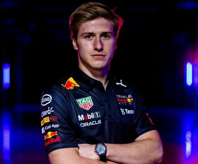 政治正確行業標杆？職業車手玩《戰區》爆粗口被停賽