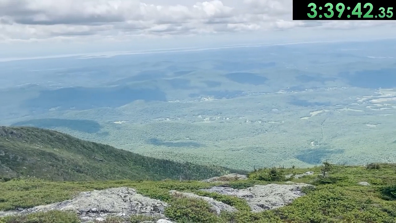 是個狠人!國外玩家挑戰邊戶外爬山邊速通《茶杯頭》 是個狠人!國外玩家挑戰邊戶外爬山邊速通《茶杯頭》
