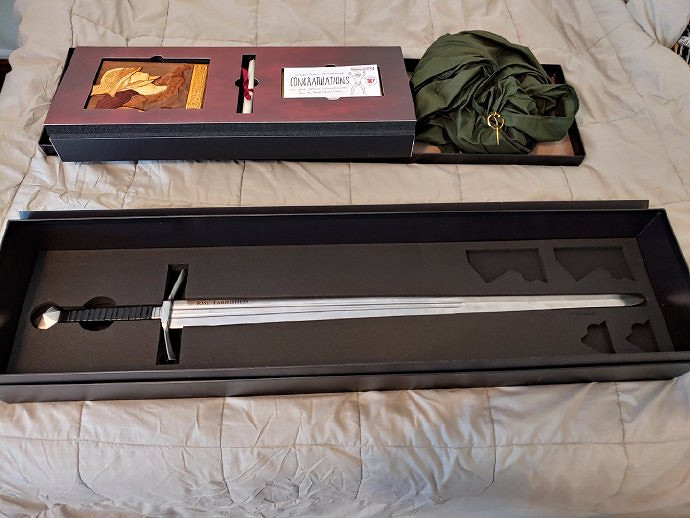 羨慕了!《艾爾登法環》“壺頭哥”曬官方寄來大禮包 羨慕了!《艾爾登法環》“壺頭哥”曬官方寄來大禮包