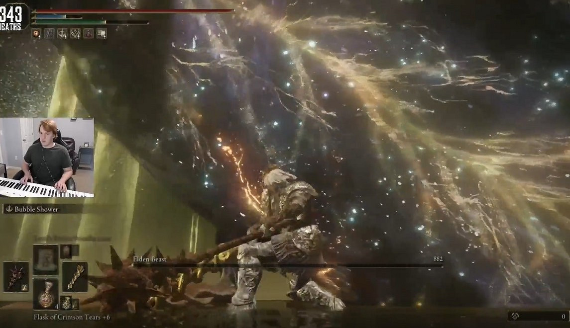 大神用電子琴玩《艾爾登法環》 邊打Boss邊奏樂苦中作樂